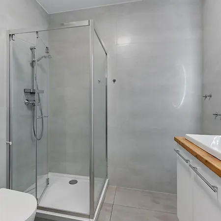 Apartment Doki Living & Foodhall Gdansk