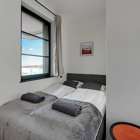 Doki Living & Foodhall Apartment